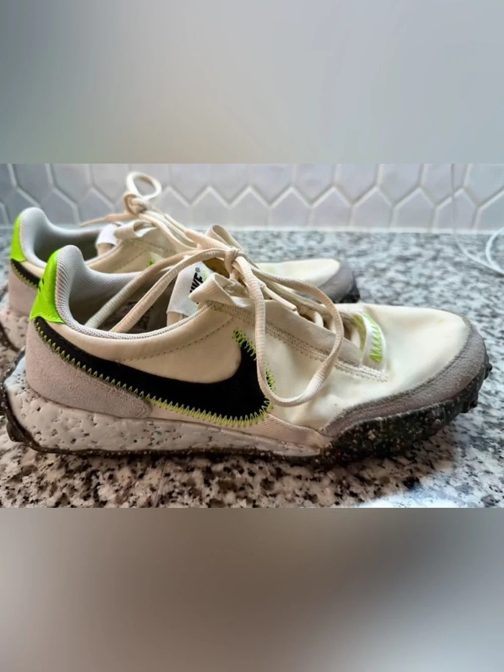 Nike Waffle Racer Crater Pale Ivory Electric Green